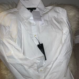 Banana Republic white dress shirt. NWT size 4 & 6